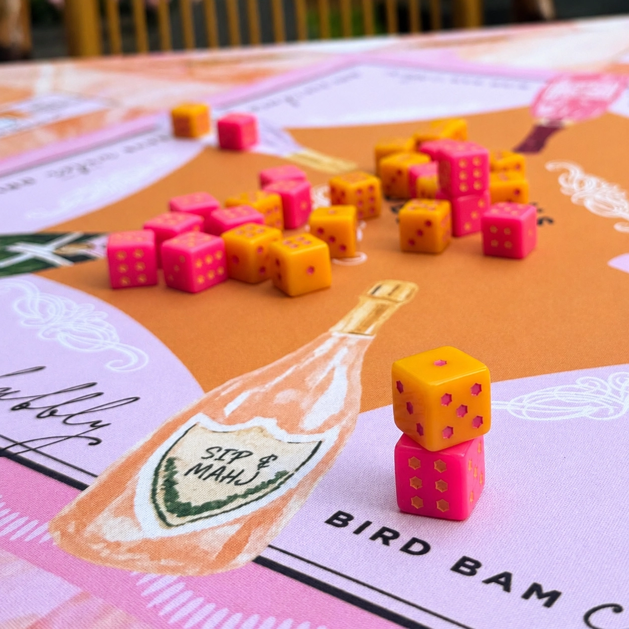Bams & Bubbly Mahjong Dice with Pouch Set