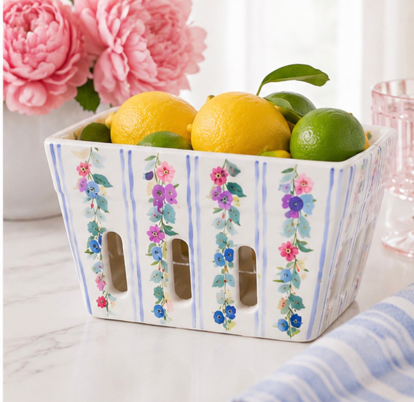 Stoneware Berry Basket