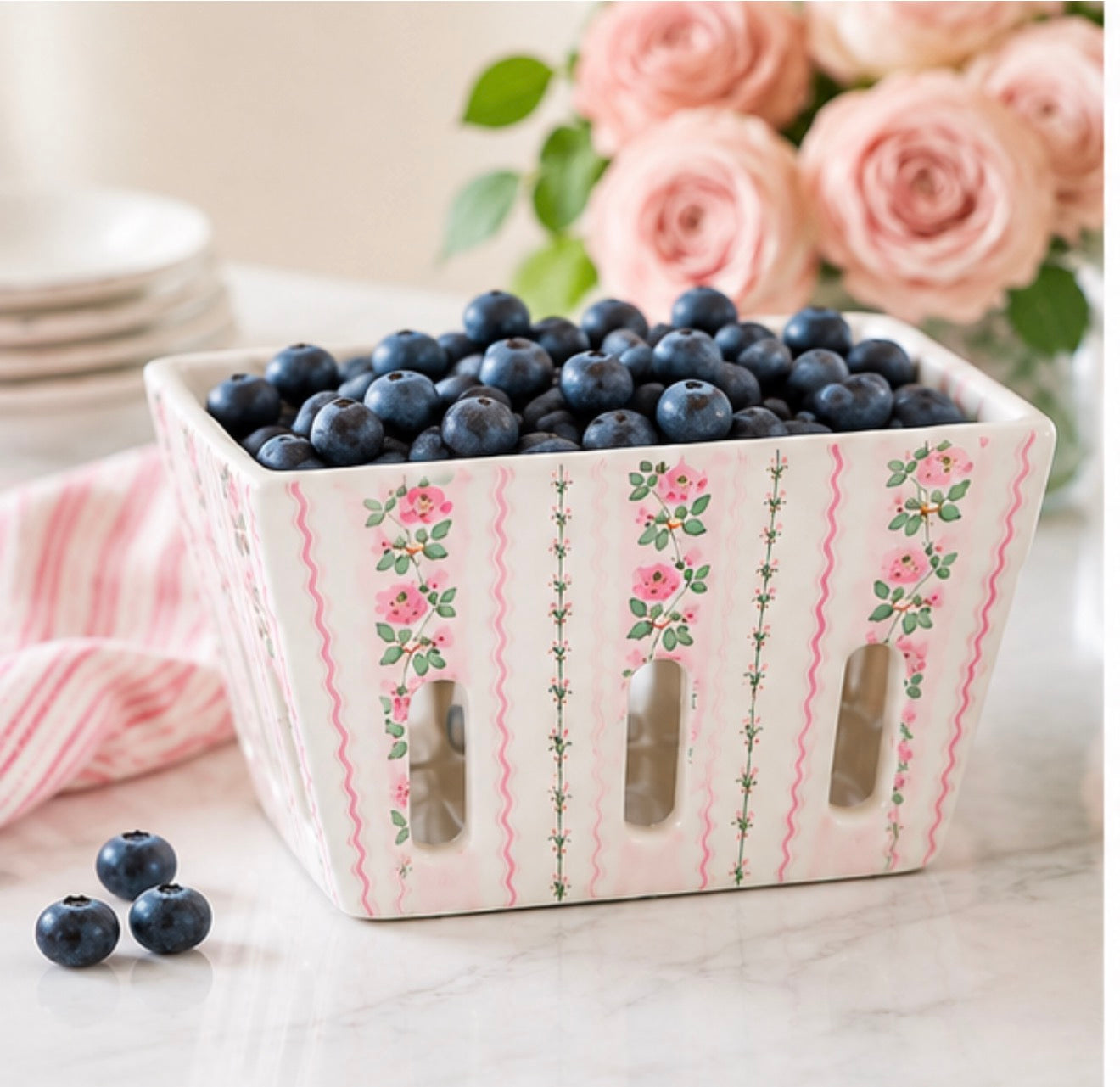 Stoneware Berry Basket