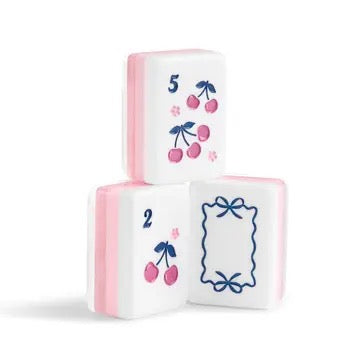 Ballet Pink tile set in its magnetic collector’s box