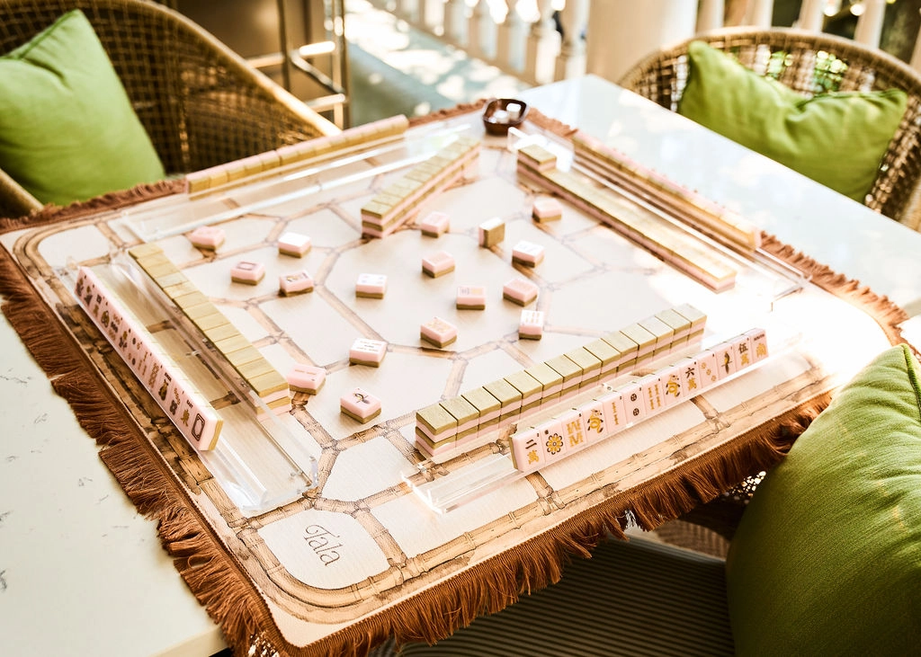 Veranda Mahjong Mat with Fringe - Bamboo