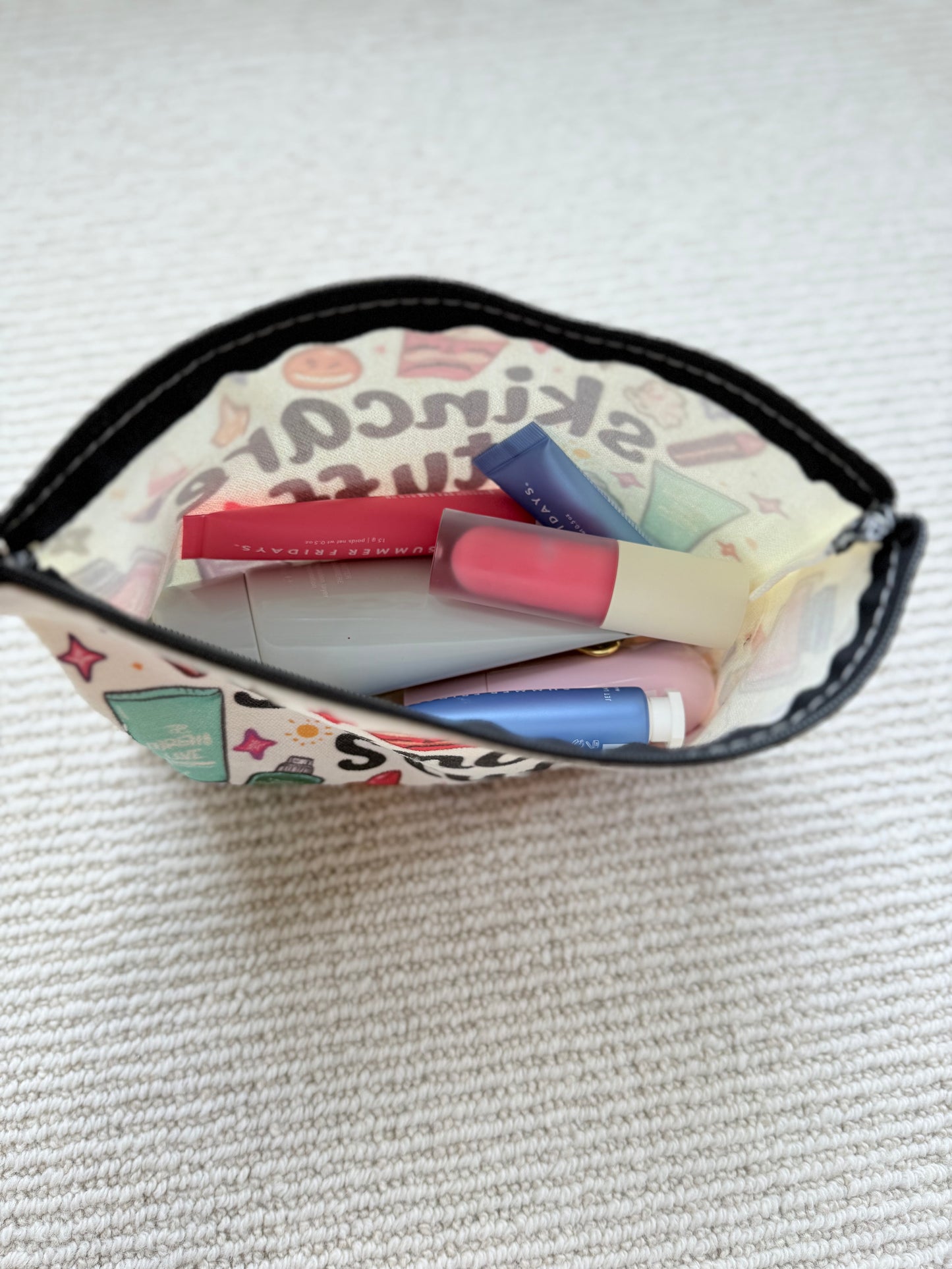 The SKINCARE Pouch